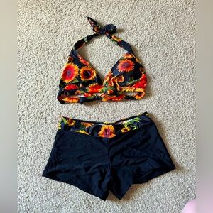 BRAND NEW NEVER WORN Sunflower Two-Piece Swim Bathing Suit Women size Medium